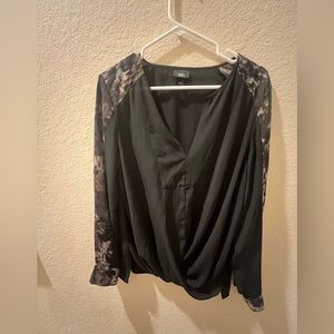 Massimo Women’s Black Long Sleeve Blouse